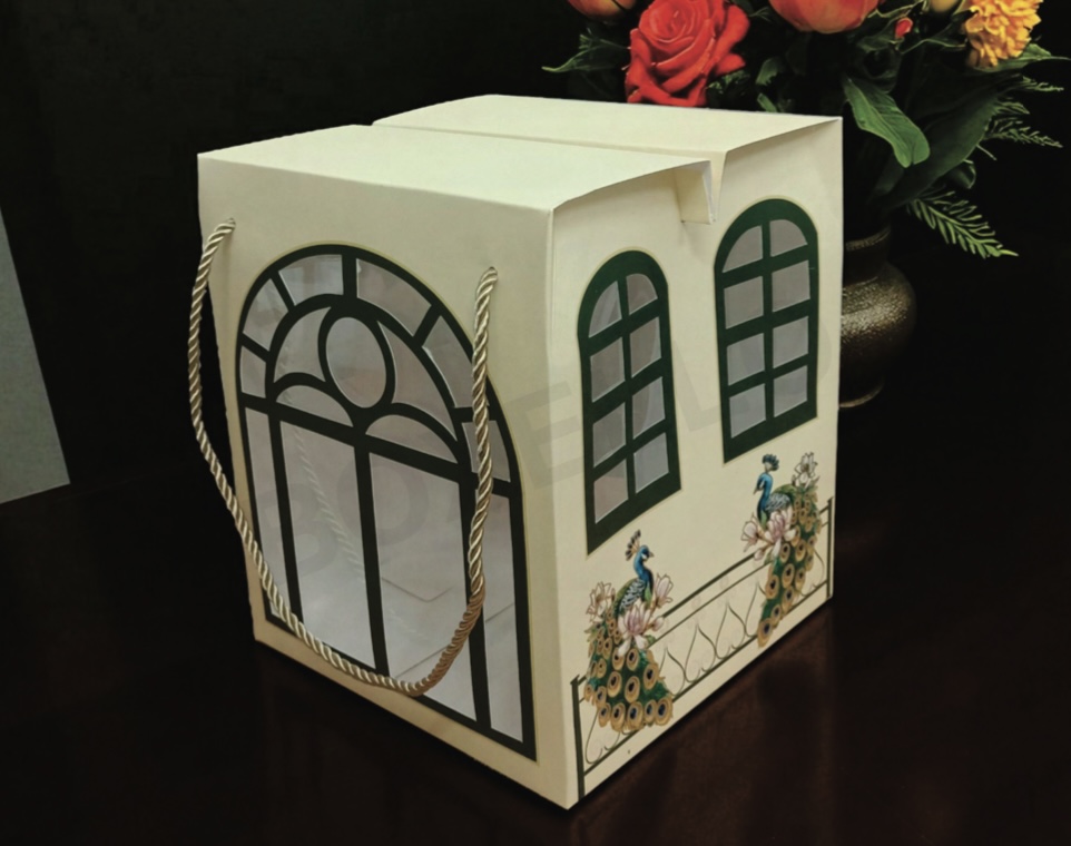 Palace Window Hamper Box